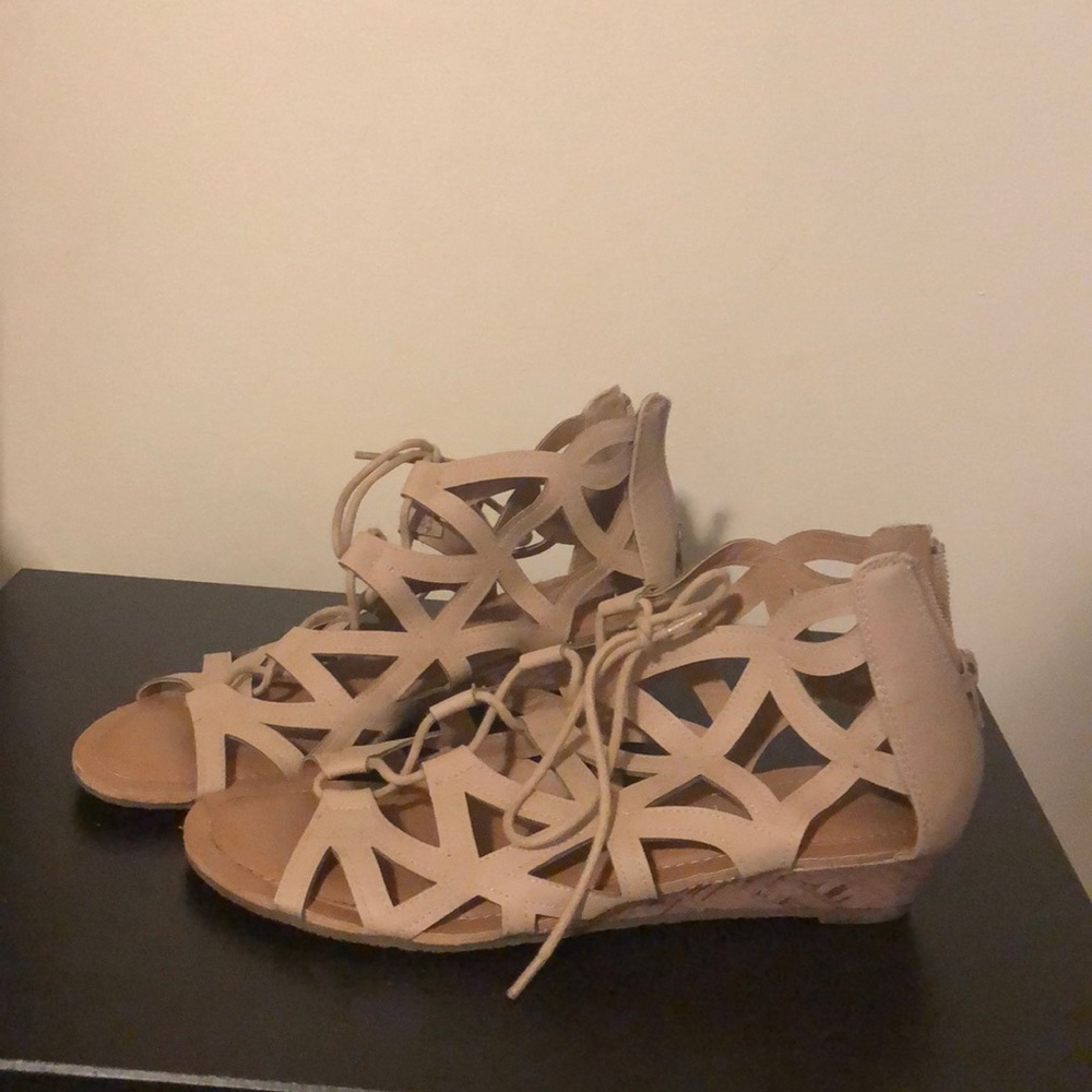 ESpirit Sandals